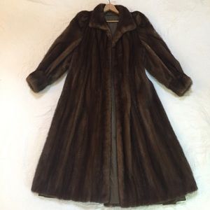 Genuine 100% mink coat, full length!